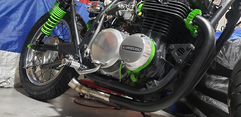Cafe Racer Exhgaust KawasakiKZ650 Custom Motorcycle